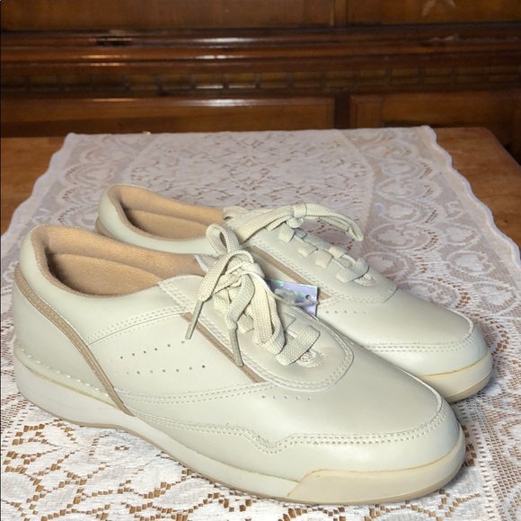 rockport orthopedic shoes